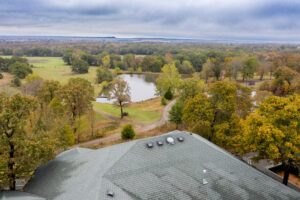 Spacious country home with 10+ acres in Atoka, Oklahoma, featuring open pastures, a barn, and a peaceful rural setting perfect for homesteading, microfarming, or ranching.